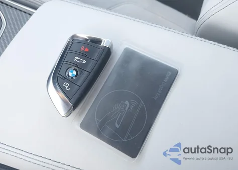 2024 BMW M3 Competition xDrive z USA, uszkodzony, nr VIN WBS43AY01RFS41684